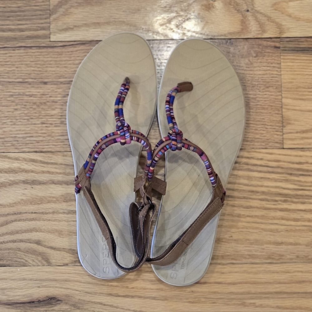 Sperry Topsider Sandals